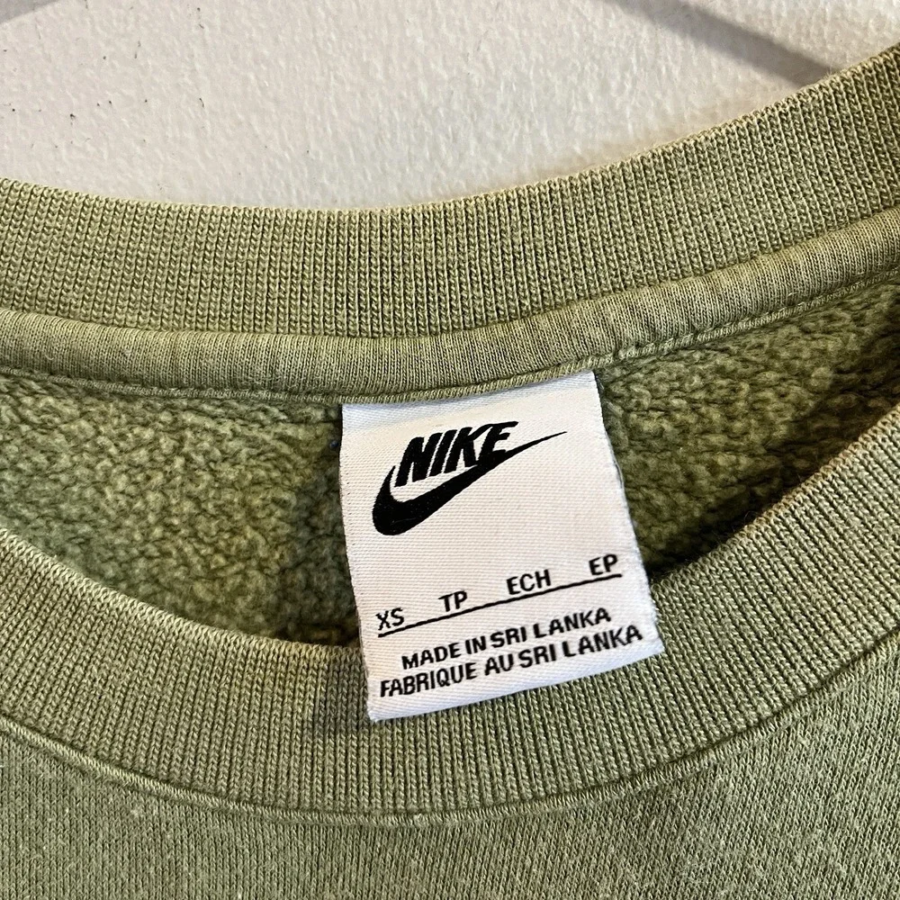 Nike Sportswear Club Fleece Crewneck Sweatshirt Olive Green Mens XS